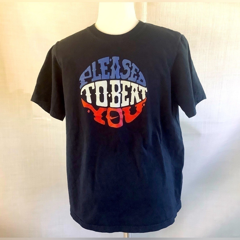 Large Nike basketball short sleeve tee shirt PLEASED TO BEAT YOU